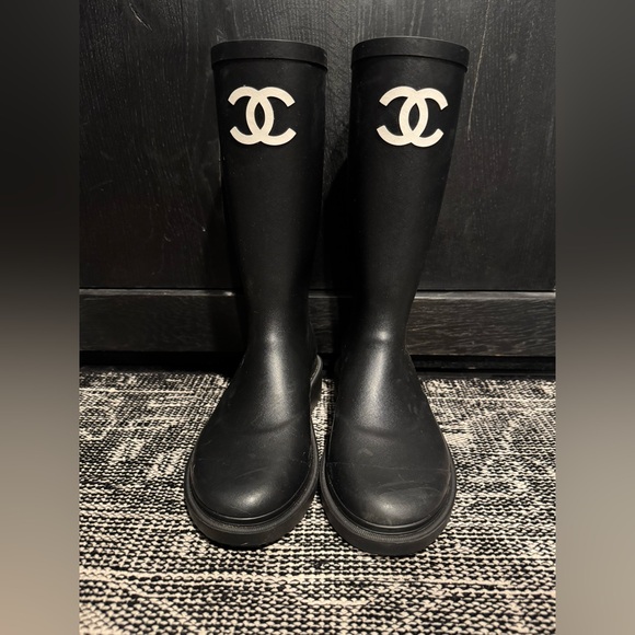 CHANEL Rubber Rain Boots in Black - Picture 1 of 6